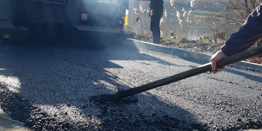 Lucrarile de reabilitare carosabil vor debuta in curand pe urmatoarele strazi