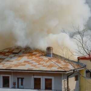 Informare privind siguranța locuințelor în sezonul rece: verificarea coșurilor de fum, a instalațiilor de gaze și a centralelor termice Informare privind siguranța locuințelor în sezonul rece: verificarea coșurilor de fum, a instalațiilor de gaze și a centralelor termice